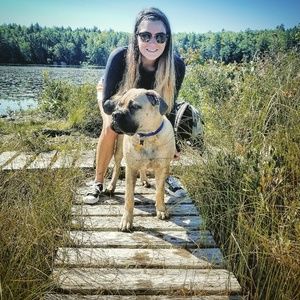 Meet your Posher, Crystal